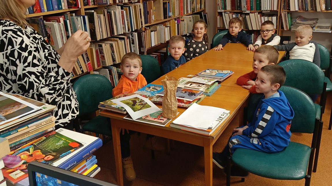 Motylki w bibliotece!